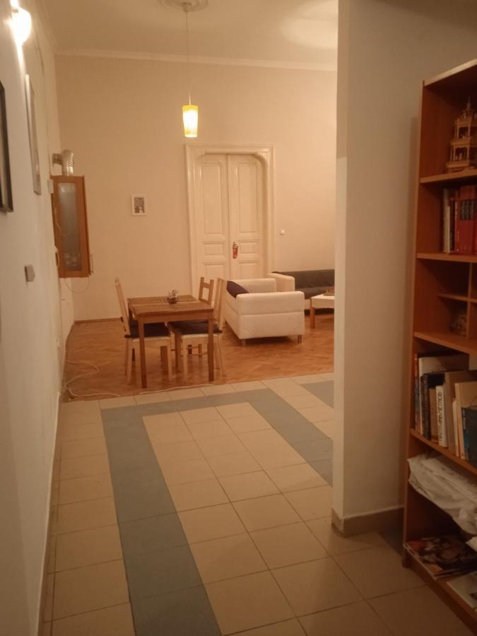 Alternative Hilton In Central Budapest Lejlighedshotel Eksteriør billede